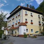 Kirchenwirt Hotel Bad Kleinkirchheim