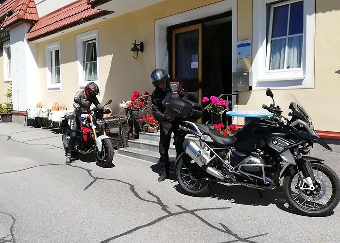 Kirchenwirt Hotel Bad Kleinkirchheim